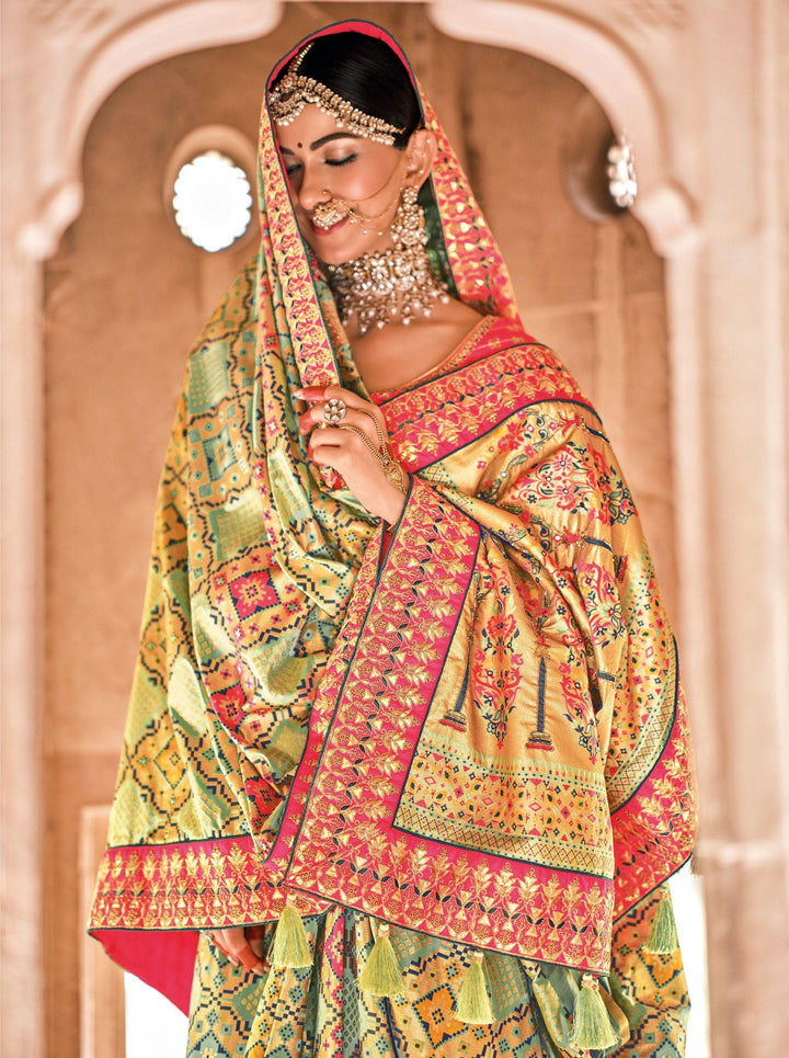 Shaadi Functions Wear Bandhej Patola Silk Saree - Fashion Nation